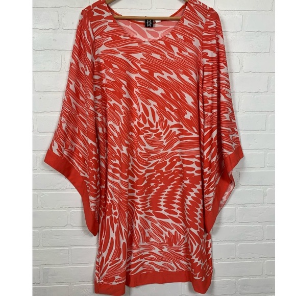 Lightweight Pointed Kimono Wing Sleeve Coral Dress - Picture 2 of 6